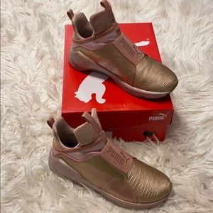 Puma Sneakers (women’s)